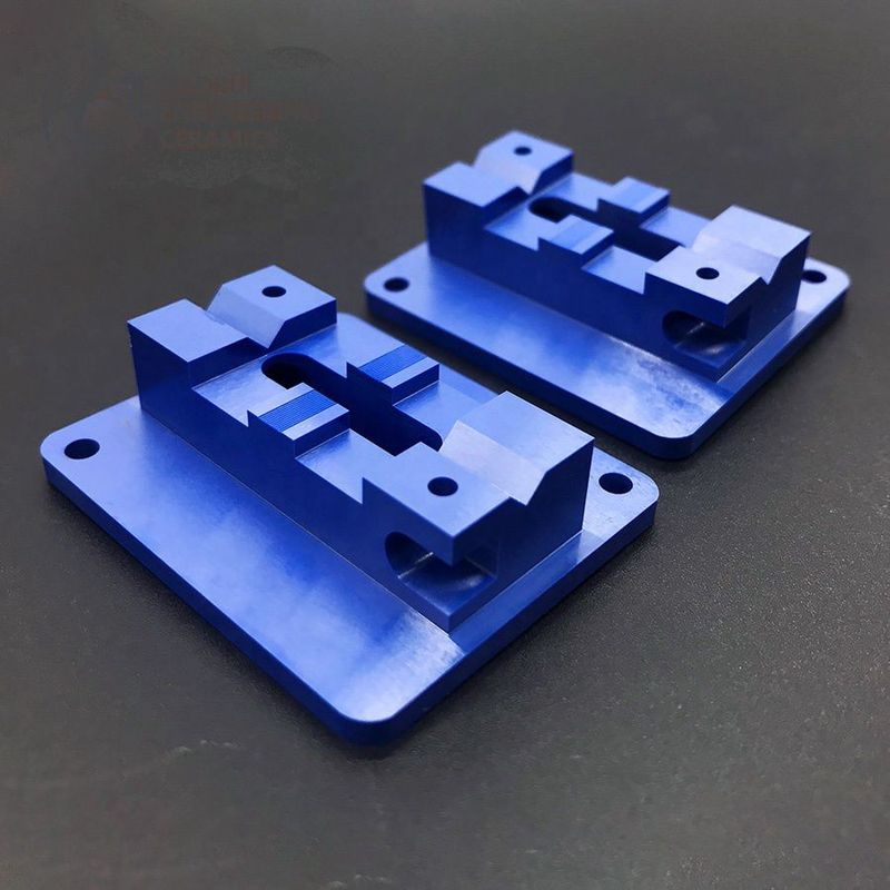 95% Blue Zirconia Ceramic Parts V Groove Optical Fiber Fusion Splicer Density 6g Cm3